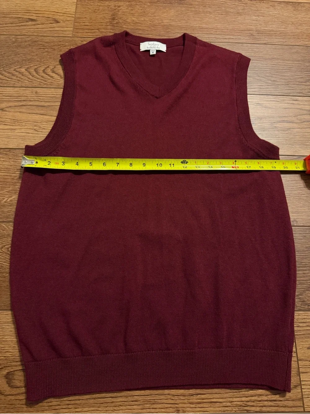 Men's‎ 100% Merino Wool V-Neck Sleeveless Sweater Vest - Deep Burgundy